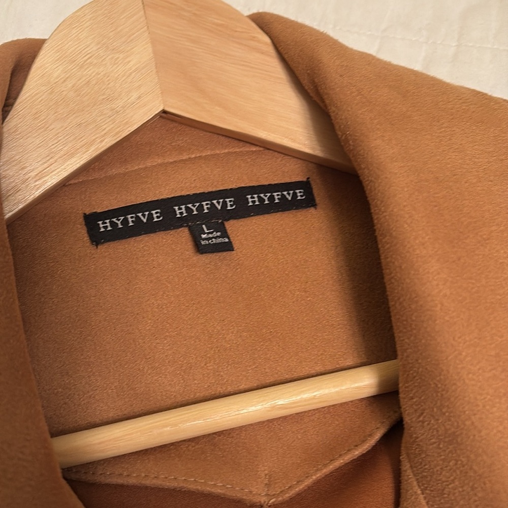 Women’s camel color three-quarter length pea coat - Picture 2 of 7